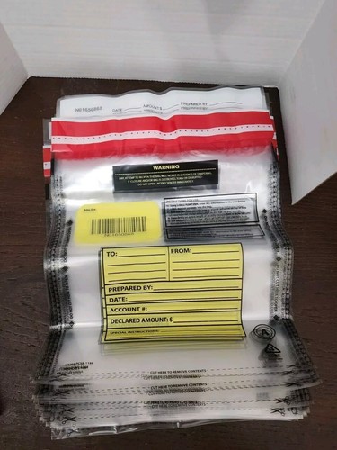 Pen + Gear 50 Count Tamper Evident Security Deposit Bags  - Picture 2 of 4