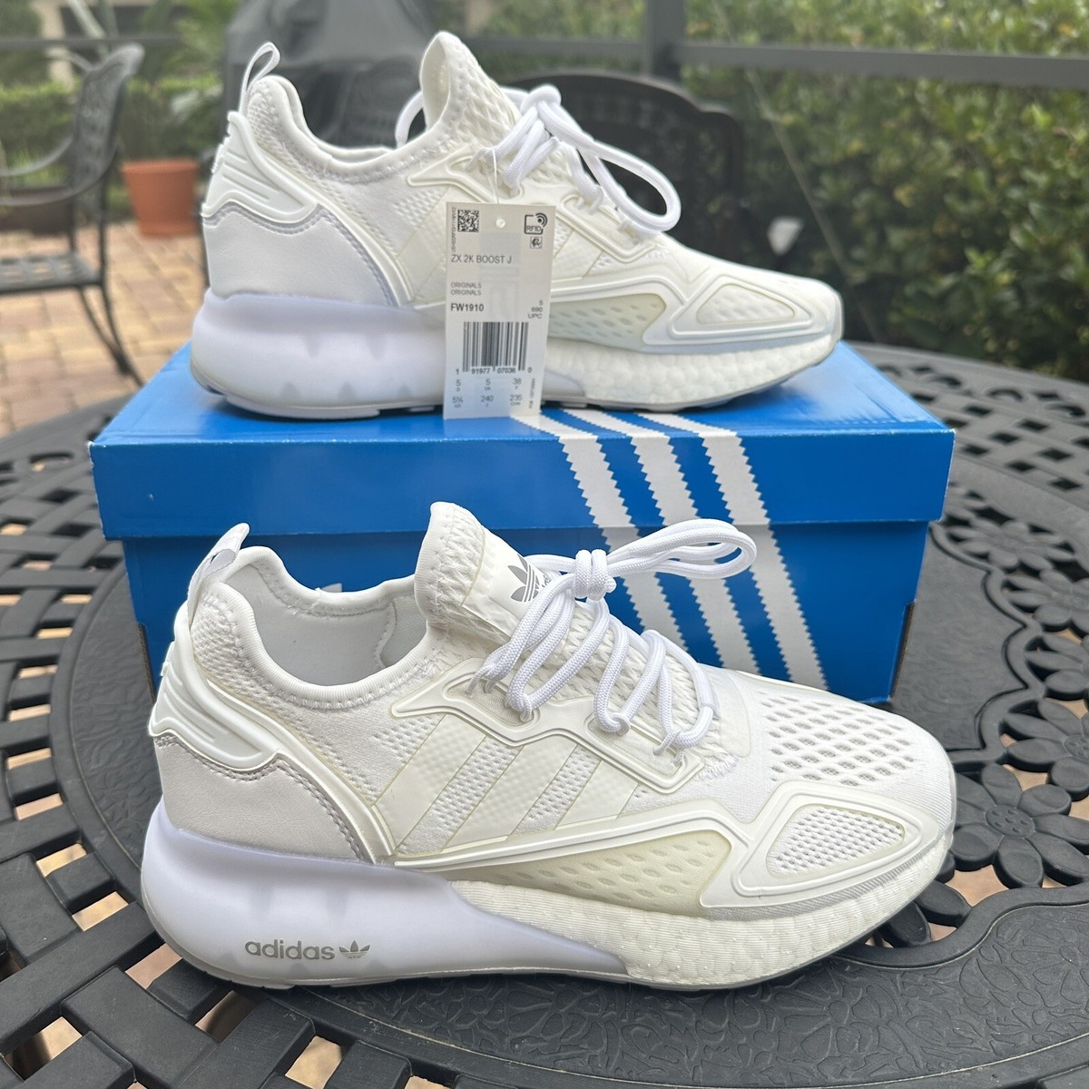 Adidas ZX 2K Boost J Cloud White Big Kid's Athletic Shoes Adidas ZX 2K Boost J Cloud White Big Kid's Athletic Shoes