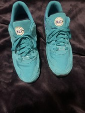 Size 10.5 - Nike Air Max2 Light Hornets 