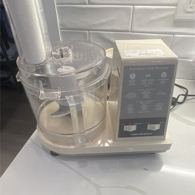Hamilton Beach Dual-Speed 8-Cup 300W Food Processor Pulse, Beige/Clear