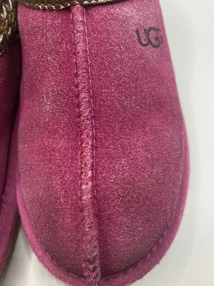 UGG Shoes Pink Suede Slip On Slippers Woman’s Size 33 GUC - Image 3 of 4