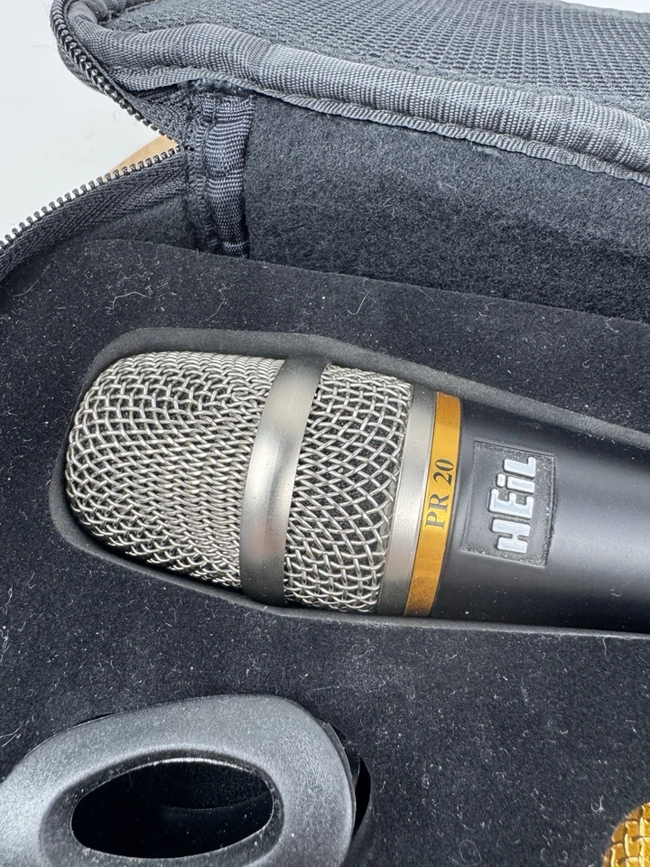 New Heil Sound PR-20UT Dynamic Handheld Microphone. Case Included. - Image 2 of 4