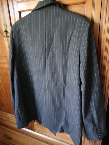 FASHION NOVA NEW MID-GREY TWO-PIECE PINSTRIPE SUIT - SIZE XL - Picture 8 of 24