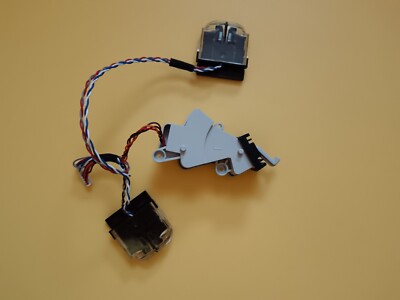 ONE STOP SENSORS LEFT FROM A XIAOMI XIAOWA ROBOT CLEANER - USED BUT WORKING WELL