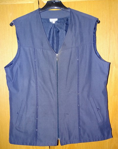 Weste Herbst marineblau Gr M 42 Reißverschluss Taschen gefüttert stylisch Sport