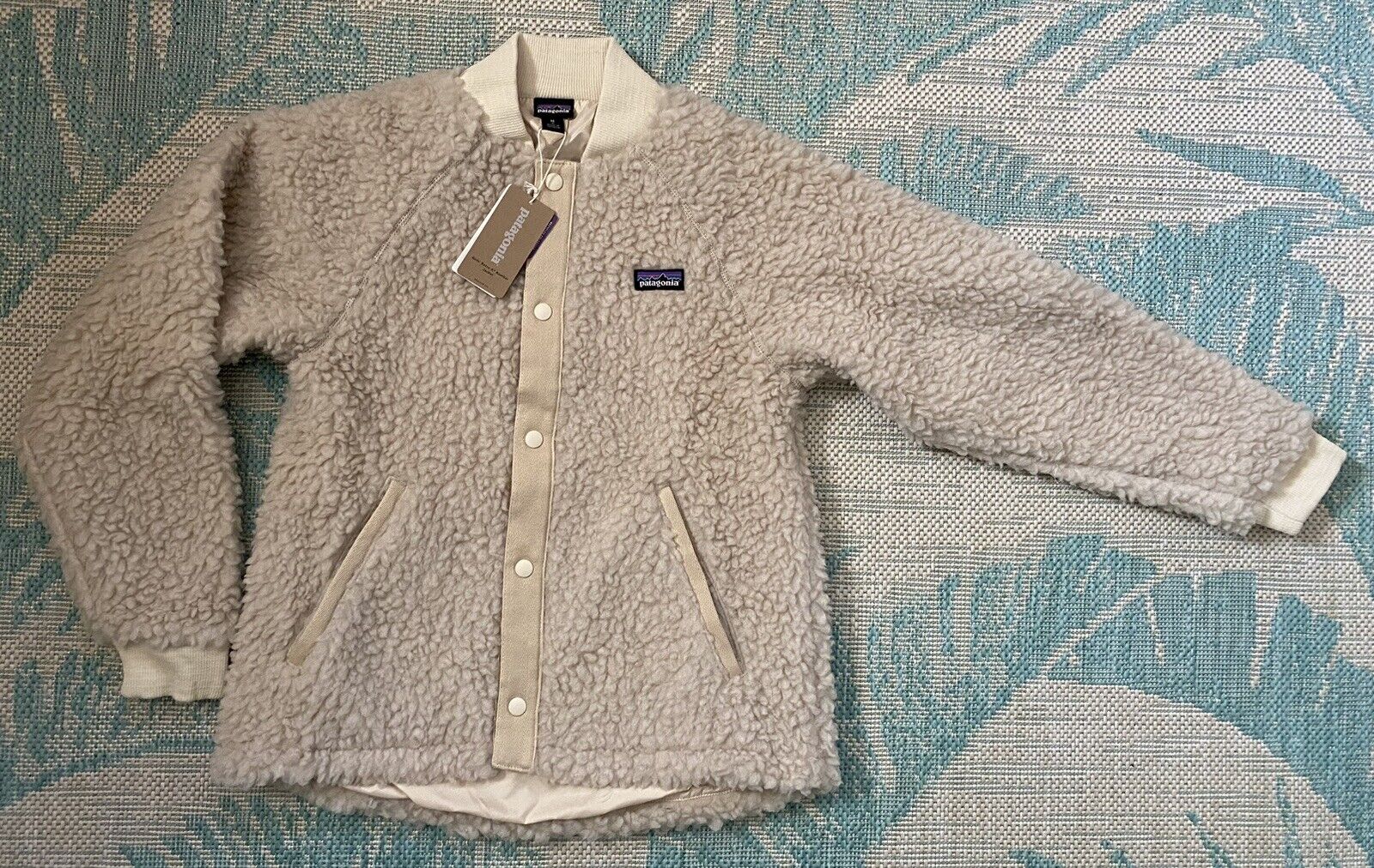Patagonia Girls Retro X Bomber Jacket- Natural (Lt Tan)-2021 model- Med (10)-NWT