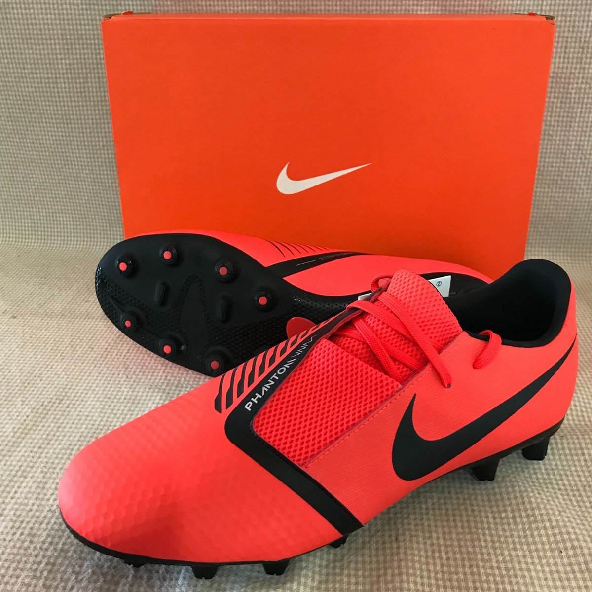 NIKE PHANTOM VENOM ACADEMY HG CLEATS NEW