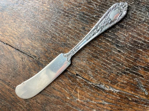 Antique Sterling INTERNATIONAL FONTAINE 1924 Solid Flat Individual Butter Knife