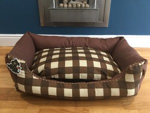 louis vuitton cat bed