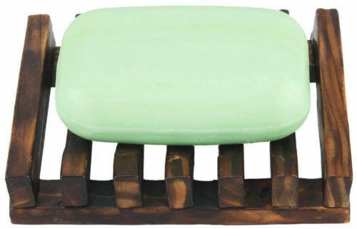 Distributeurs et porte-savons marrons pour la salle de bain