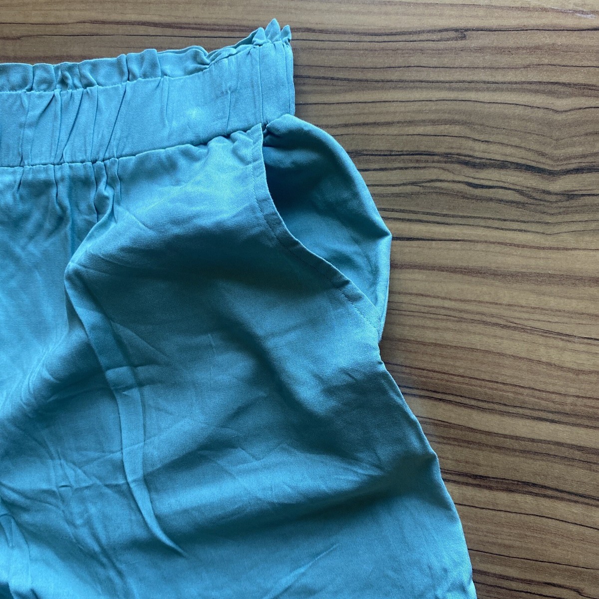 Short Cut-off Primark Femme 100% Coton Vert - Taille M - Taille Haute élastiquée