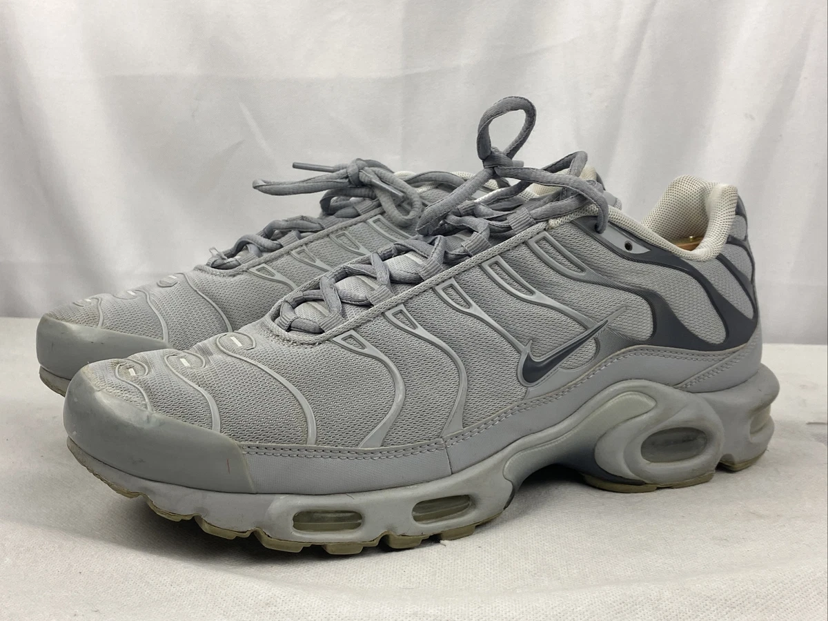 Nike Air Max TN Running/Hiking Shoes Men&#039;s Size # 852630-006 Silver eBay