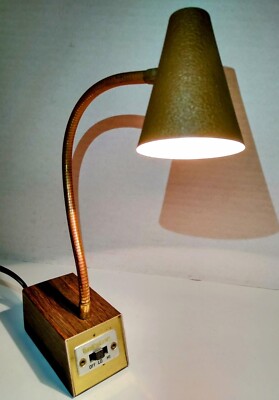 Vintage Tensor Task Desk Lamp 14  Articulating Gooseneck Student Light 7200