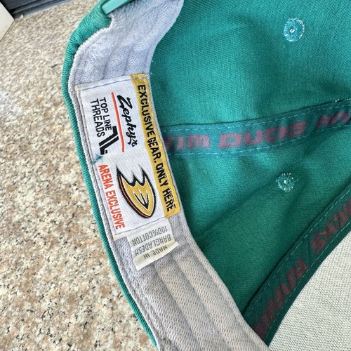 Zephyr NHL Anaheim Ducks "Defending the Pond" California SnapBack Hat Vintage - Picture 13 of 15
