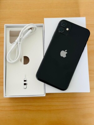 iPhone 11 SLIGHTLY USED PERFECT SCREEN WITH TIKTOK INSTALLED!!