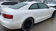Capot Audi COUPE