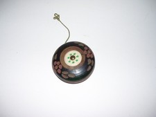 Vintage Carved Wood Yo Yo Toy