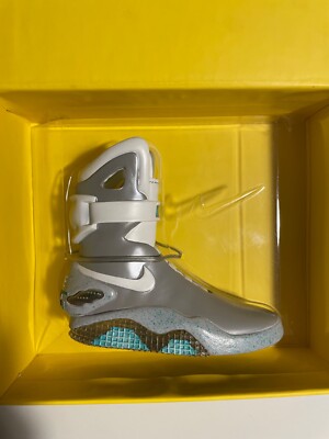 Nike Mag ''2011 Mag'' 4'' Ceramic Model Sculpture Back To The Future Figur JORDAN