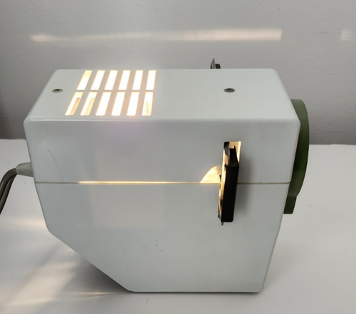 Proyector de diapositivas Braun AG D5 Combiscopio Alemania Occidental vintage años 60 funcionando - Imagen 5 de 12