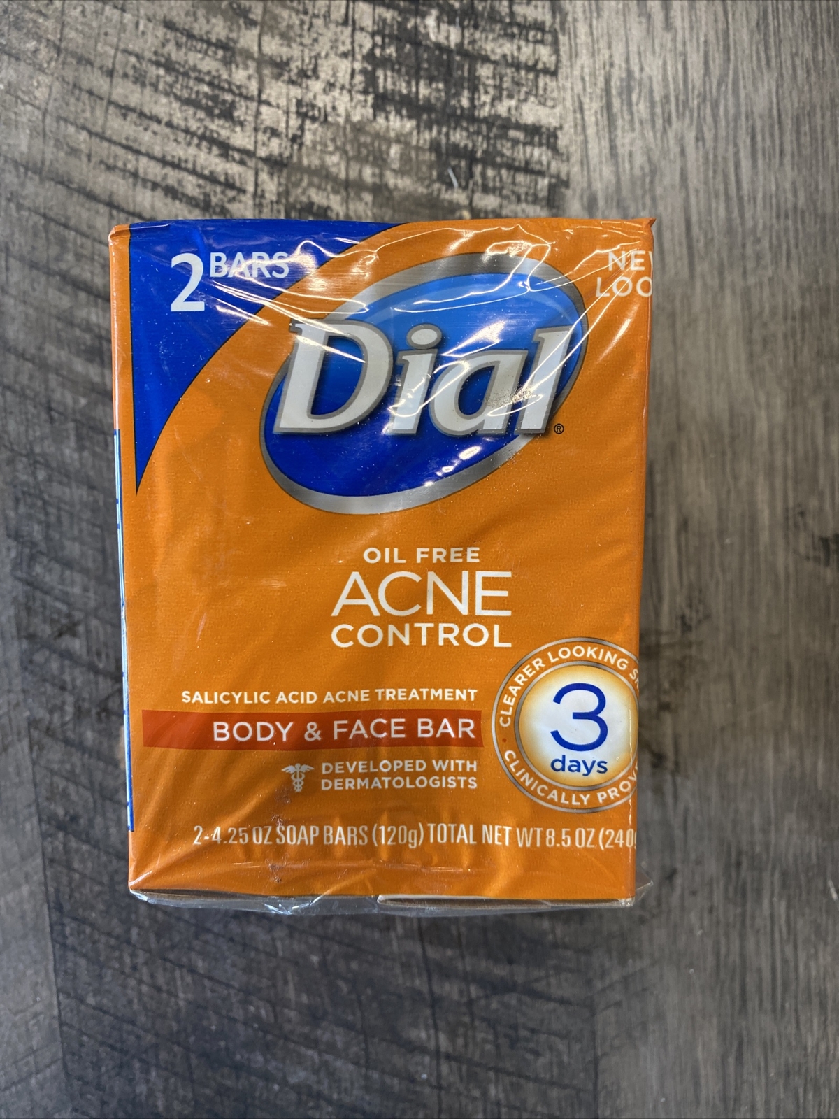 dial acne control face wash