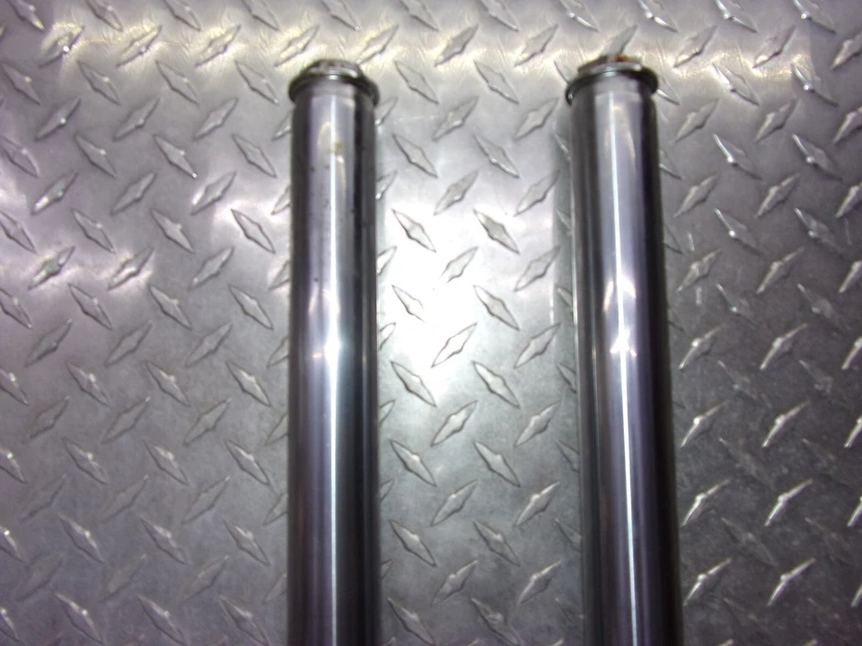 982 B SUZUKI INTRUDER VS 700 1986 OEM FORK LEGS FRONT FORKS SUSPENSION TUBES — 第 2/4 张图片