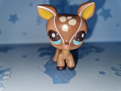 Littlest Pet Shop Deer #2499 Blue Eyes LPS