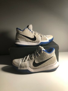 kyrie 3 size 9.5