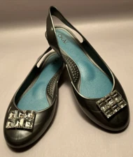 Oka B by Okabashi Womens 6 Pewter Color Supportive Slingback, Rhinestones @ Toes