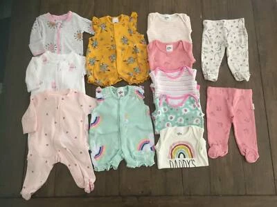 tiny baby clothes 00000