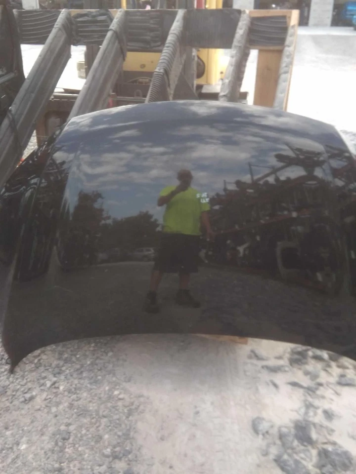 Used Hood fits: 2017 Nissan Pathfinder Grade B - Изображение 2 из 4