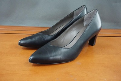 SAS Shoes Womens 9 US Wide Black Leather Pointed Toe Cone Heel Pumps Made Italy