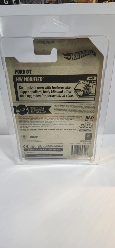 Ford Hot Wheels Custom 67 -INTERCAMBIO DE RUEDAS - IMAGEN GENIAL DE FORD GT CON PROTECTOR Foto 2 de 2