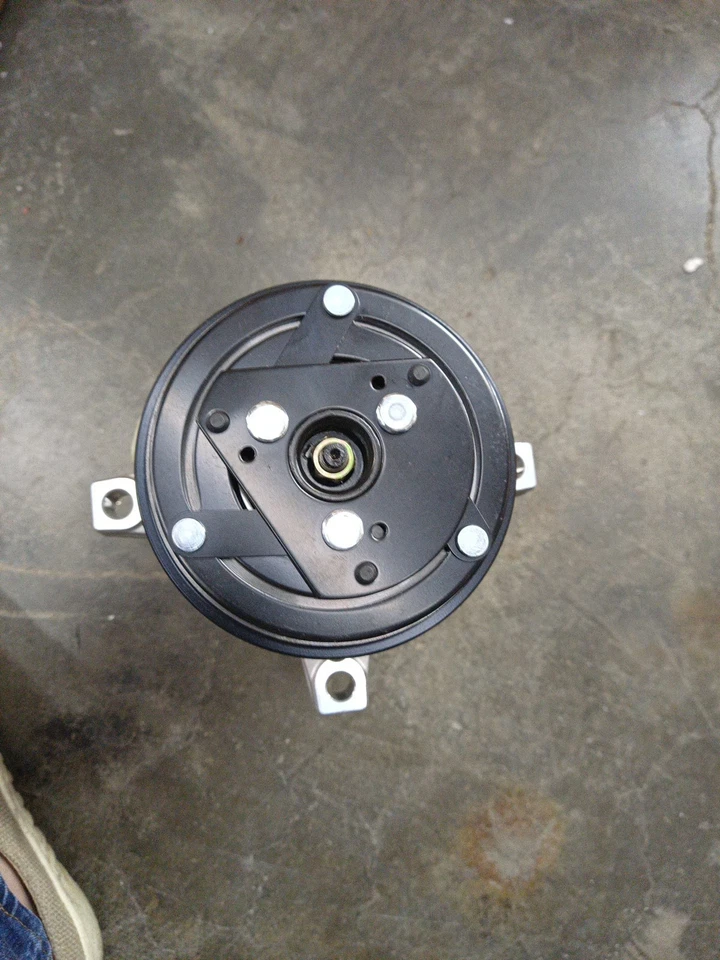 Compresor de aire acondicionado para Chevrolet Cavalier Pontiac Sunfire 1994-2002 2,2 L Foto 3 de 3