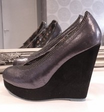 Rare Vintage Retro Y2K Babycham Wedge Shoes – Metallic Platform Heels -Size UK 7