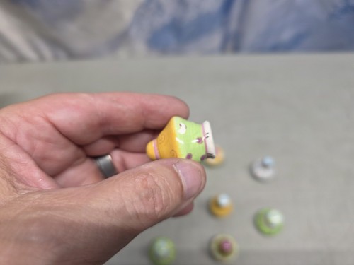 9 boutons céramique peints colorés armoire design Siro état d'usage PAS DE VIS - Photo 10/18