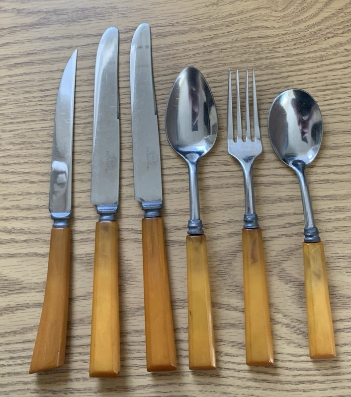 Vintage Bakelite Spoons Fork Knives Butterscotch Boker Burns Stainless 6 Pc Set