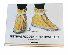 NEW UNISEX FESTIVAL FEET SHOE TRAINER COVERS TO PROTECT FROM MUD / WATER 3-7
