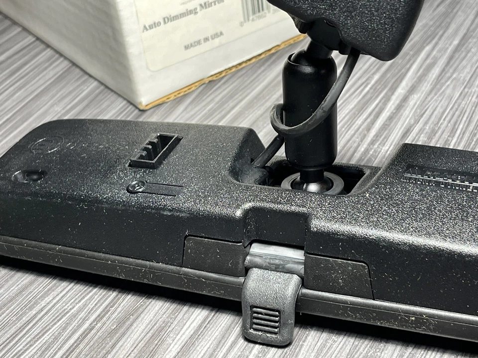 CIPA 36600 Compass Rosette Rearview Mirror - Image 4 of 4