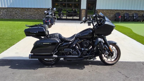 2023 Harley-Davidson Road Glide ST Fltrxs 