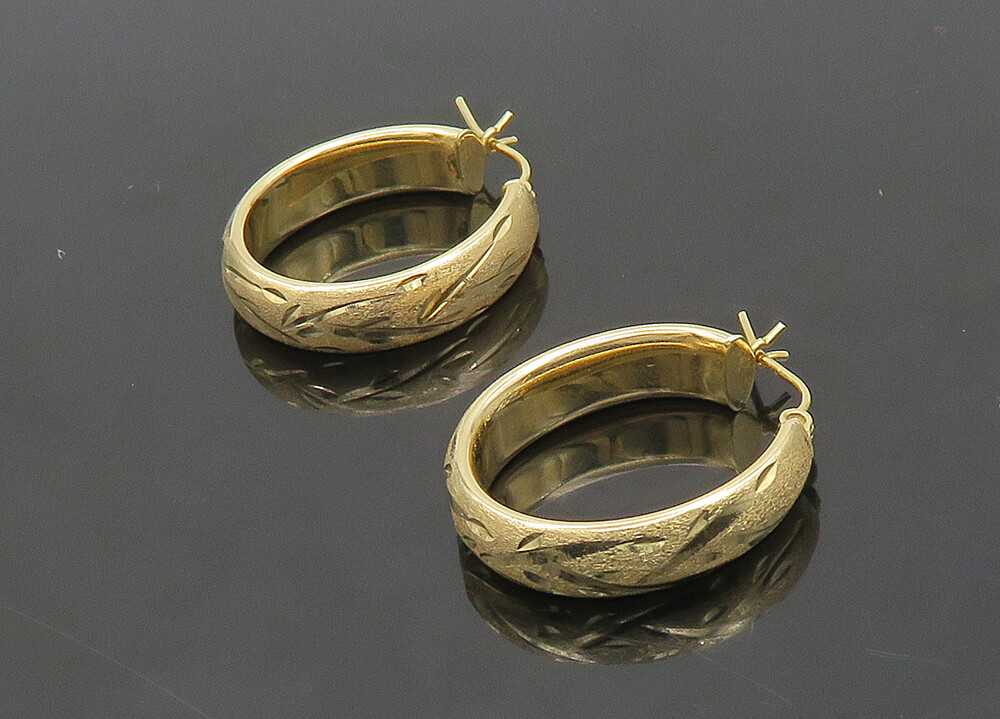 14K GOLD Vintage Shiny Floral Vine Etched Oval Hoop… Gem