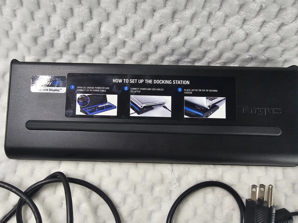 Targus ACP71USZ Universal USB 3.0 DV Docking Station with Power Cords - Image 3 of 4