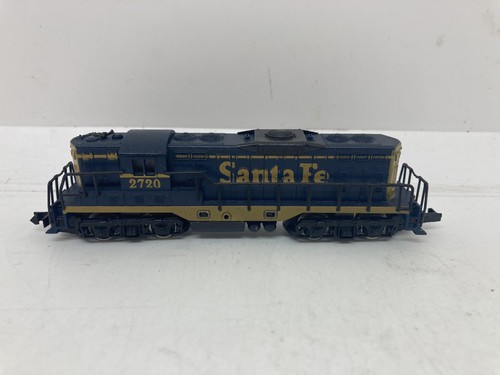 ARNOLD N 0272 S locomotive diesel Santa Fe #2720 | Zustand: Occasion