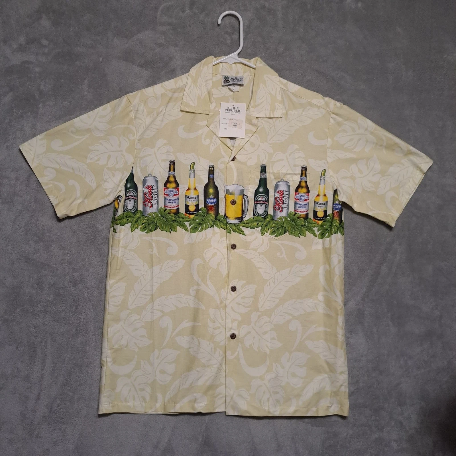 Aloha Republic Mens M White Yellow Floral Pattern Beer Print Shirt Button Up