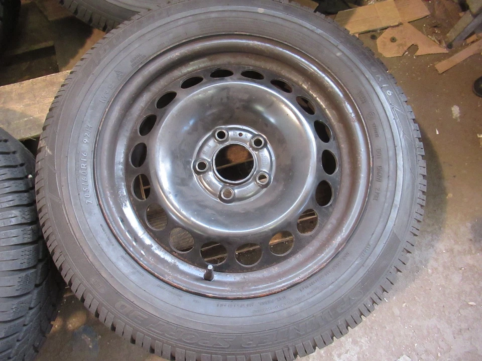 7,5mm! Dunlop Winterräder Audi A4 8K B8 B81 - 205/60 R16 7Jx16 ET39 5x112 ML66,6 - Bild 2 von 4