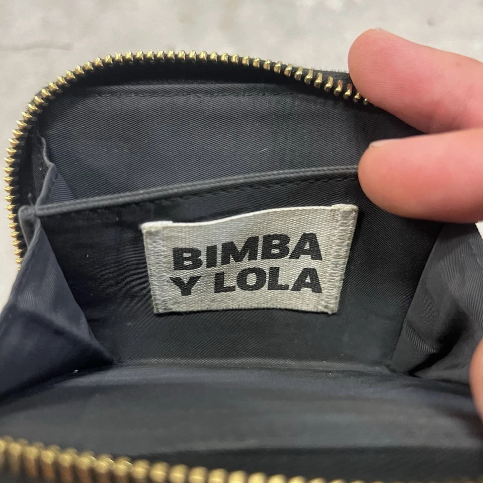 Bimba y Lola Muñequera Negra Billetera Tarjeta Monedero Nylon Logo Correa Ligera Foto 3 de 4