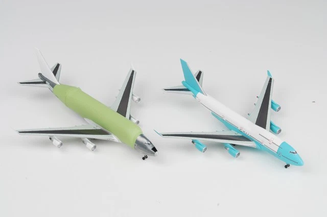 55653 Dragon Models 1/400 Model Boeing 2-Piece Set - Image 2 of 2