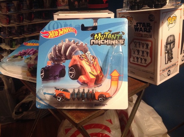 hot wheels street shark