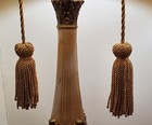 Vintage metal table lamps with cherubs and original tassels 29.5" x 8.5".  — photo 9