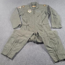 Vintage USAF Flight Suit CWU-27P Mens 40S Sage Green Coveralls MAC Patches 70s