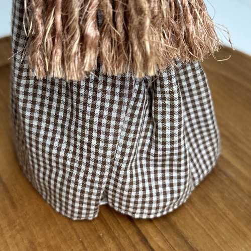 Bambola Country Traditions di Ron Gordon Designs con cofano ed etichetta Paterson NJ - Foto 14 di 21